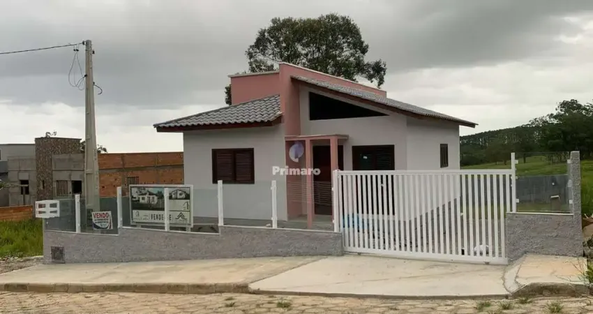 Casa no balneário rincão a venda com 2 quartos, sendo 1 suíte, amplo terreno
