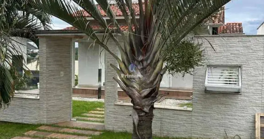 Casa de 2 quartos, 2 vagas de garagem bairro Ana Maria, Criciuma