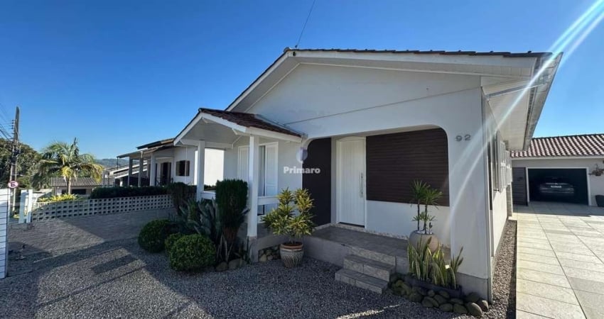 Casa à venda de 3 quartos bairro Rio maina criciuma