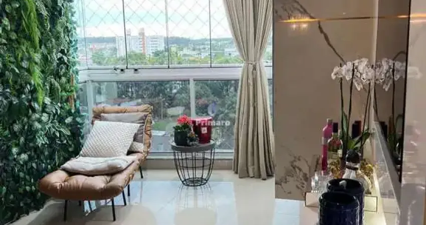 Apartamento mobiliado à venda em criciúma 3 dormitórios e vaga dupla de garagem