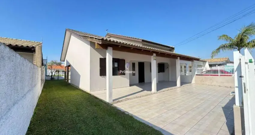 Casa a venda balneario rincão 3 quartos 2 banheiros sala cozinha espaço gourmet