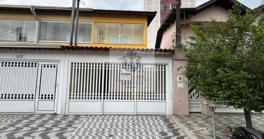 Lindo sobrado à venda com 02 dormitório sendo 01 suíte, 02 vagas coberta. em canto do forte - praia grande