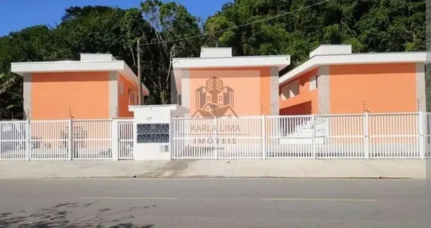 Novas casas de condomínio á venda com 02 dorm, sala, cozinha. em centro  -  bertioga