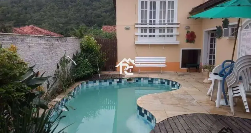 Casa em condomínio fechado com 3 quartos à venda na Estrada Francisco da Cruz Nunes, Piratininga, Niterói