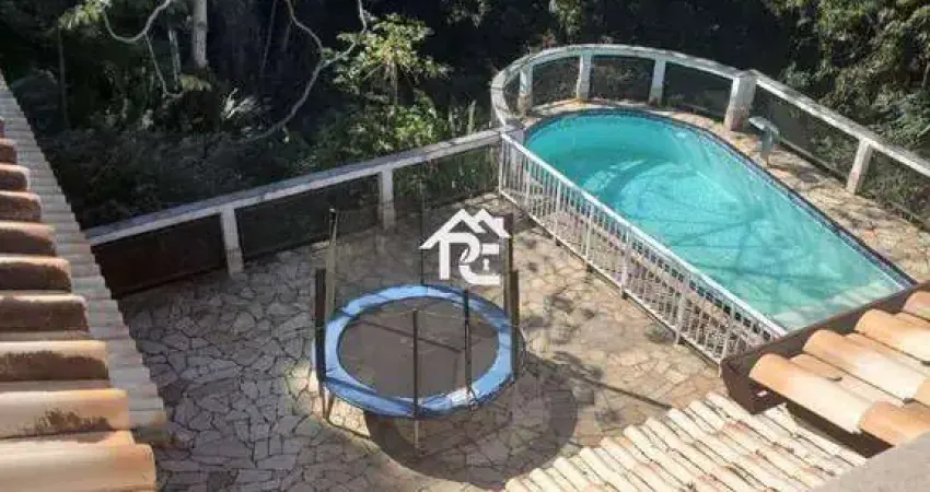 Casa em condomínio fechado com 4 quartos à venda na Rua Amadeu Gomes, Sapê, Niterói
