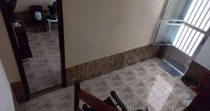 Casa com 3 quartos à venda na Rua Sabino Barroso, Vila Valqueire, Rio de Janeiro