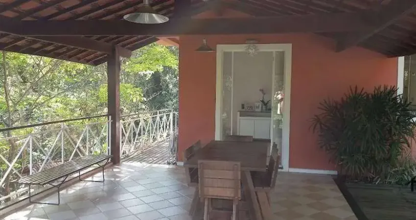 Casa com 4 quartos à venda, 230 m² por r$ 820.000 - rio do ouro - são gonçalo/rj