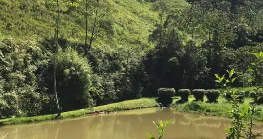 Sítio com 3 dormitórios à venda, 132894 m² por r$ 1.000.000,00 - barra de são joão - centro - casimiro de abreu/rj