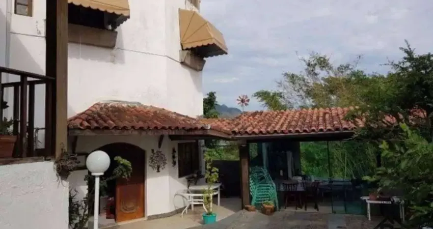 Casa com 7 quartos à venda, 450 m² por r$ 1.770.000 - camboinhas - niterói/rj