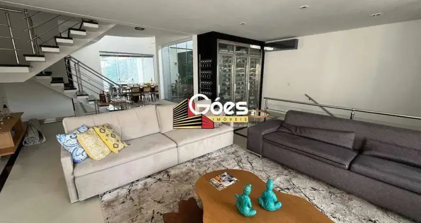 Casa em condomínio fechado com 5 quartos à venda na Avenida Omar Daibert, Parque Terra Nova II, São Bernardo do Campo