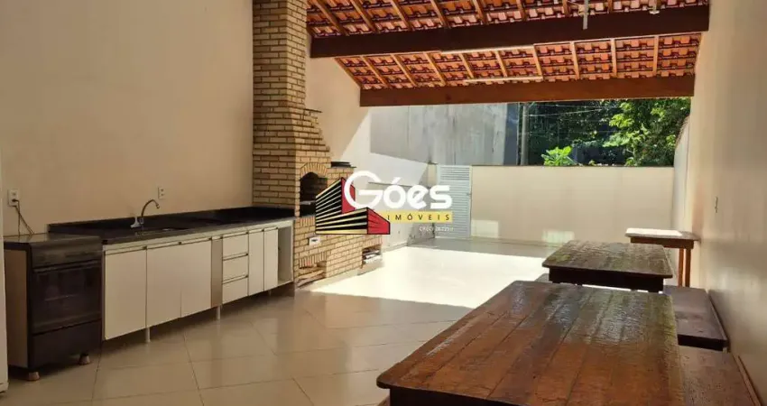 Sobrado a venda com 3 dormitórios Jardim Anchieta Mauá.