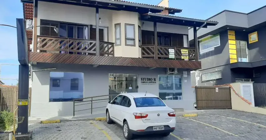 Prédio à venda no Costa e Silva, Joinville 
