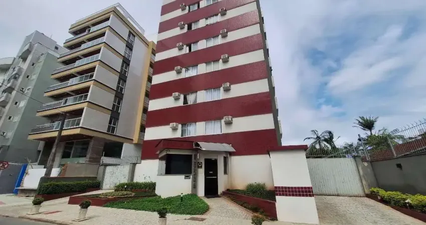 Apartamento com 3 quartos para alugar no América, Joinville