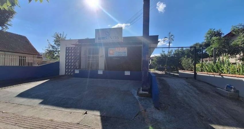 Casa comercial com 6 salas para alugar no Bucarein, Joinville 