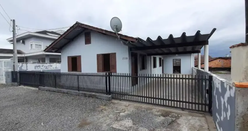 Casa com 2 quartos para alugar no Itaum, Joinville 