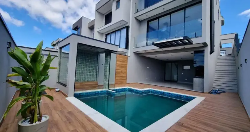 Maravilhosa residência a venda com piscina e sauna e fino acabamento no Portal