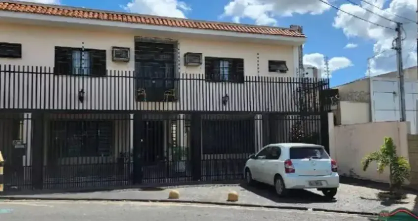 Casa à venda na Rua Quilombo, 549, Quilombo, Cuiabá