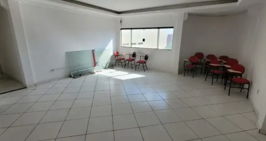 Conjunto de salas e auditório para locação no bosque da saúde