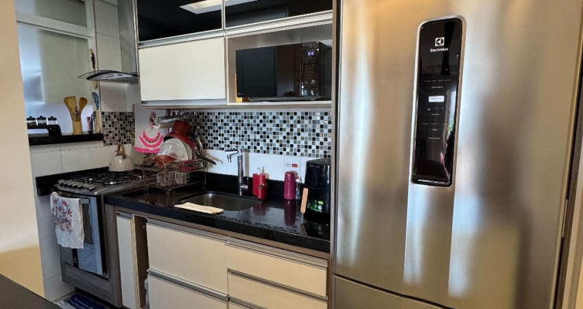 COMODITÀ CLUB RESIDENCE- Apartamento à venda com 76m e 3 quartos. Estrada de Itapecerica, 1470.