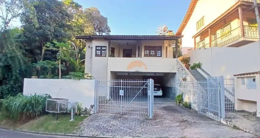 CASA - 3 DORMITÓRIOS - CONDOMINIO TERRAS DO MADEIRA - GRANJA VIANA - SP