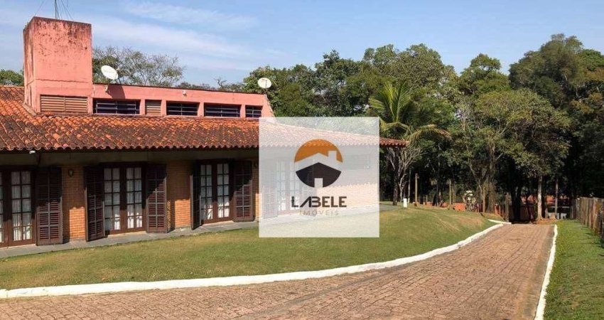 Casa - 5 Dormitórios - Condomínio Fazendinha - Granja Viana - SP