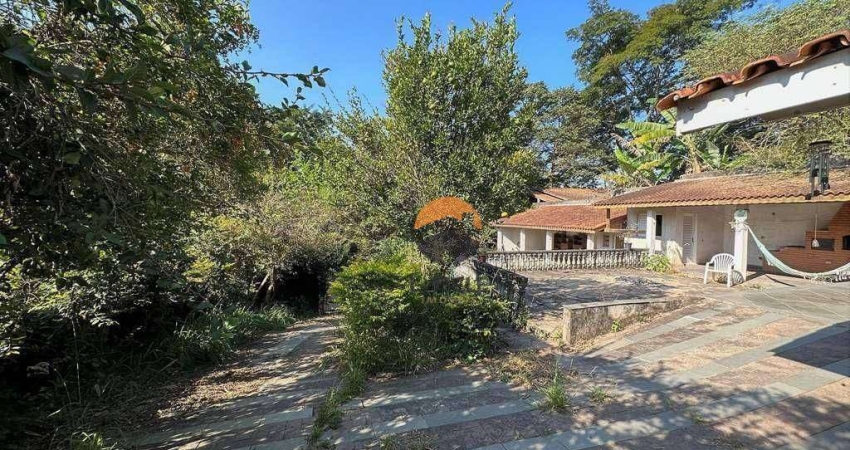 Casa - 3 dormitórios - Condominio Fazendinha - Granja Viana - SP