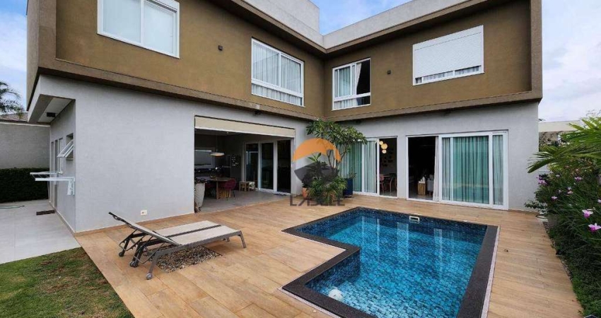 Casa - 4 Dormitórios - Condominio Alphaville - Granja Viana - SP