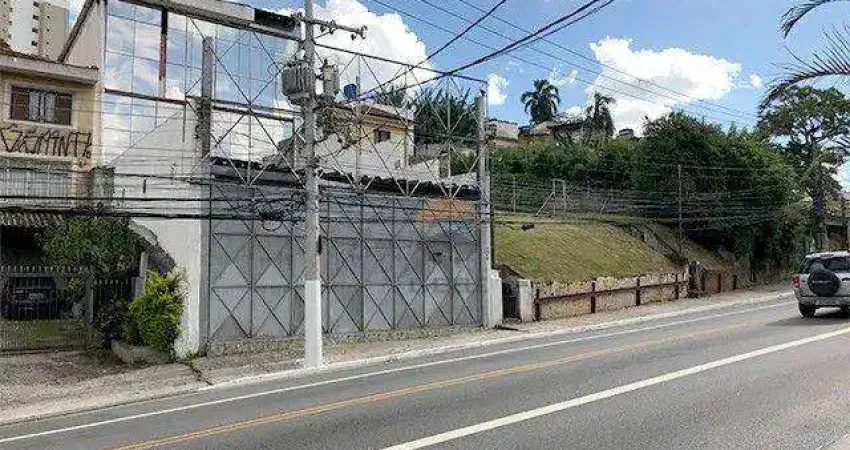 Sala comercial com 12 salas para alugar na Avenida Corifeu de Azevedo Marques, 2089, Butantã, São Paulo
