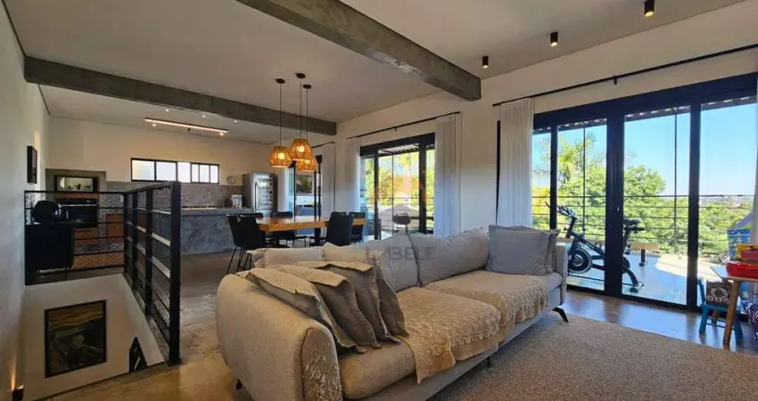 Casa 3 suítes , 6 vagas -Condomínio Reserva do Moinho- Granja Viana -SP