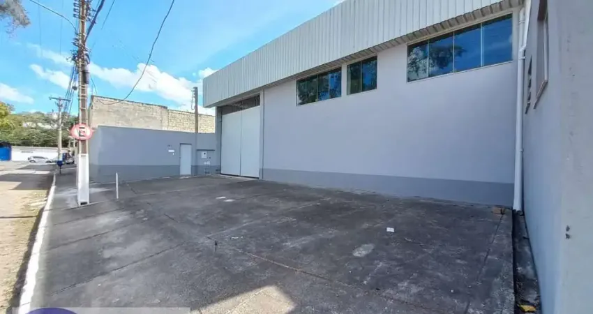 Barracão / Galpão / Depósito para alugar na Rua Granja dos Cavaleiros, Granja dos Cavaleiros, Macaé