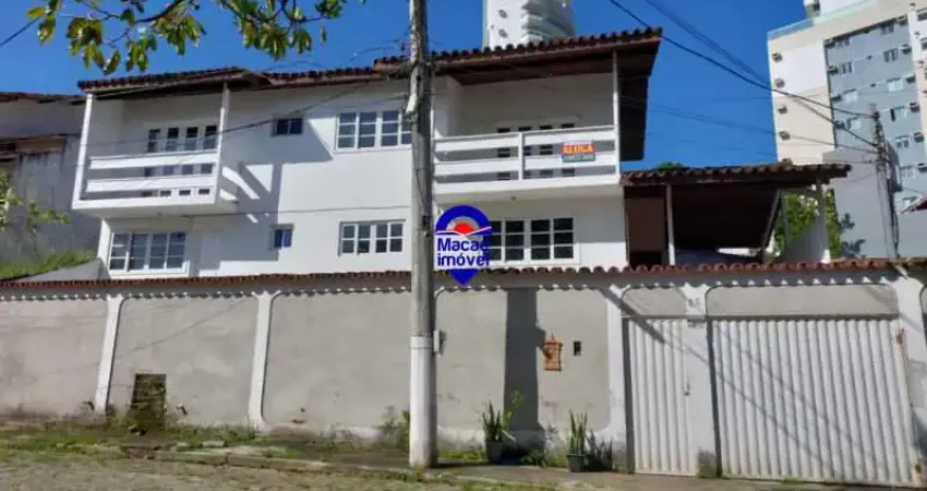 Casa com 3 quartos à venda na Rua Andréa Lima, Glória, Macaé