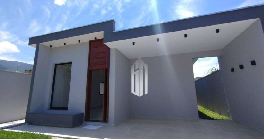 Casa com 3 dormitórios, 250m² - R$ 800.000 - Massaguaçu - Caraguatatuba/SP