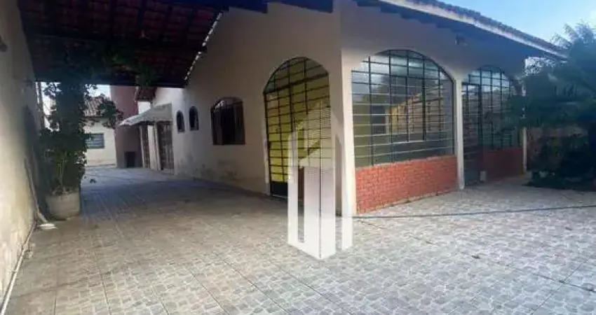 Casa com 3 dormitórios para alugar, 161 m² por R$ 4.020,00/mês - Pontal de Santa Marina - Caraguatatuba/SP