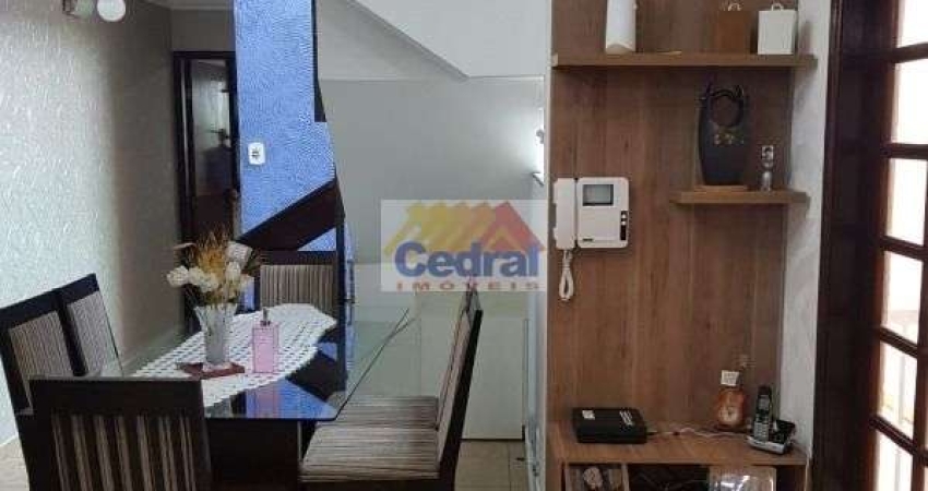 Sobrado com 3 dormitórios à venda, 122 m² por R$ 610.000,00 - Vila Santana - Mogi das Cruzes/SP