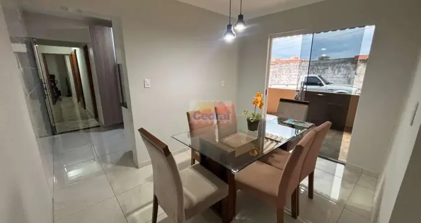 Casa térrea com 02 dormitórios para locação no bairro santa tereza