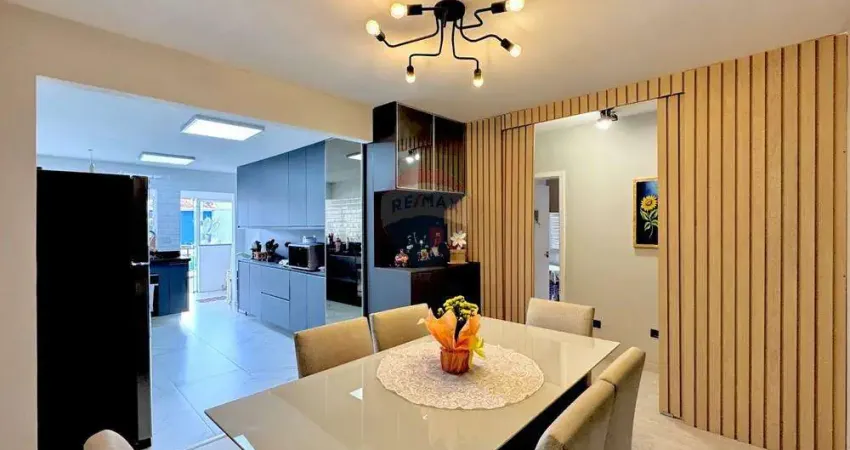 'Mega Oportunidade' - Casa Térrea com Piscina - Vaga p/4 carros - Espaço Gourmet e muito mais, venha conferir!!