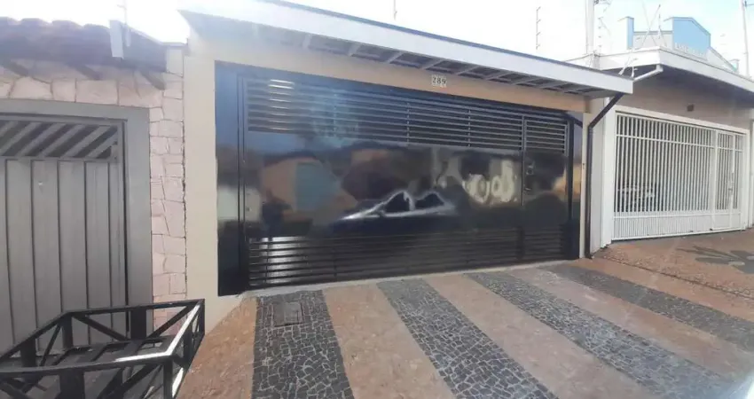 Casa para Venda em Araras, Jardim José Ometto III, 3 dormitórios, 1 suíte, 2 banheiros, 3 vagas