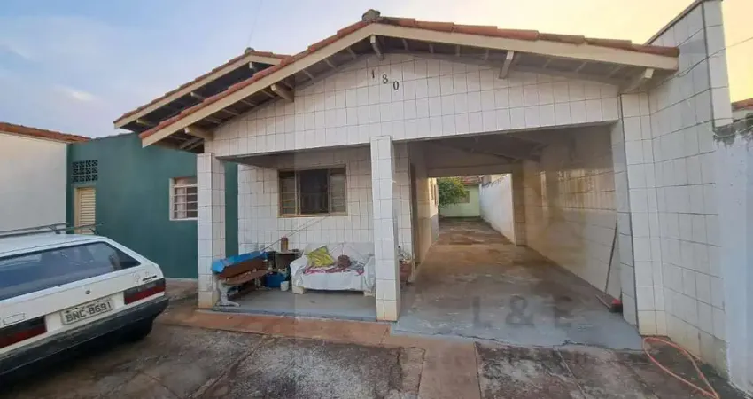 Casa para Venda em Araras, Jardim José Ometto III, 3 dormitórios, 2 banheiros, 4 vagas