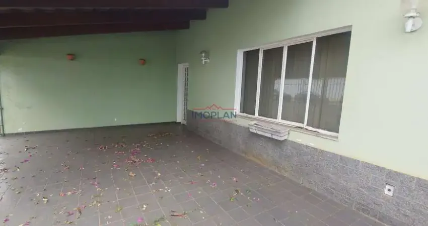 Casa com 5 quartos à venda no Centro, Atibaia 