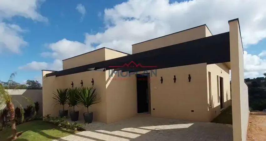 Linda casa térrea em condomínio fechado com 105,35 m² em Atibaia - SP - Consoli