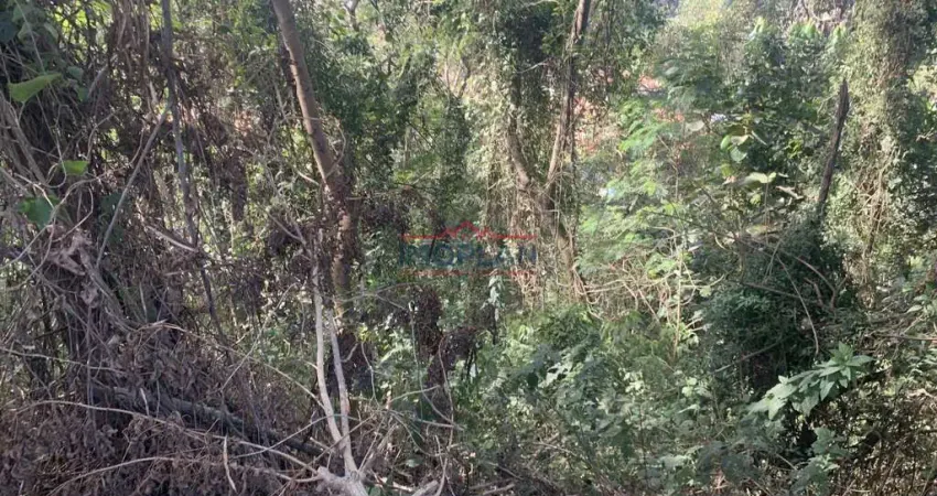 Terreno à venda com 880 m² no Loteamento Vale das Flores - Atibaia - SP