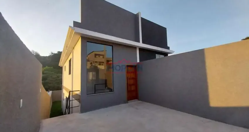 Casa á venda  com 83,74 m² próximo ao comércio local da região em Atibaia - SP