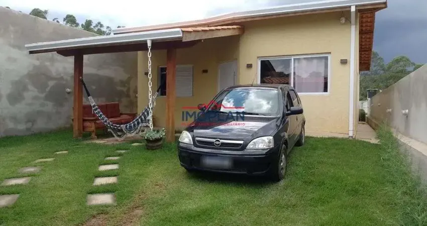 Casa à venda com 130 m²em ótima localização em Atibaia SP - Bairro Portão