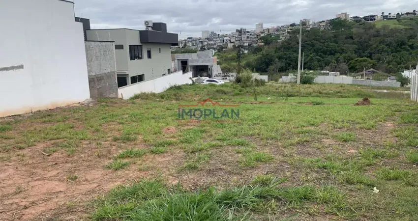 Terreno á venda 380 m² Loteamento Bella Atibaia - SP