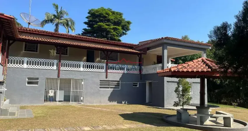 Chácara à venda 4 dormitórios piscina - jardim estância brasil - atibaia-sp