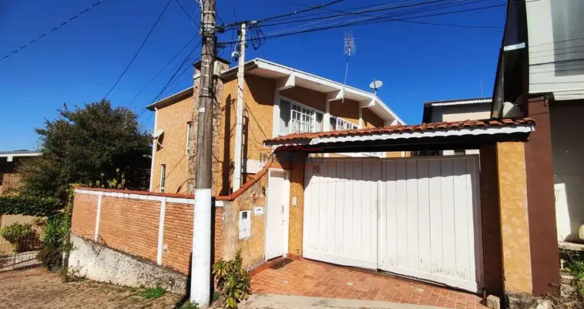 Casa com 3 quartos à venda na Vila Santista, Atibaia 