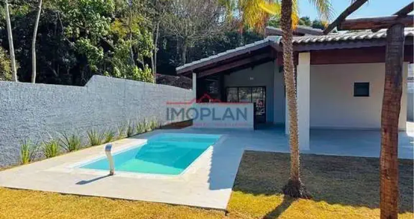 Casa de campo nova com piscina e fino acabamento – atibaia/sp