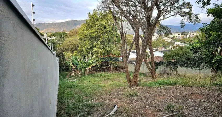 Terreno à venda no Jardim Paulista, Atibaia