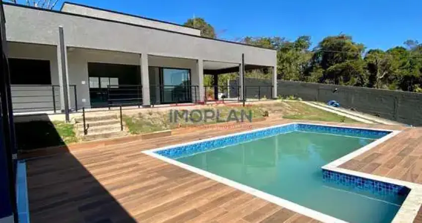 Casa á venda com 245 m² - cm piscina - loteamento chácara val paraiso - atibaia