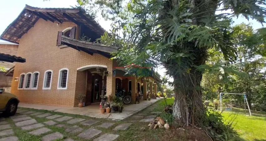 Casa com 4 quartos à venda no Retiro das Fontes, Atibaia 